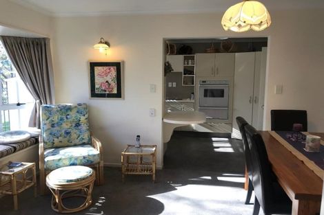 Photo of property in 3 Hatfield Place, Avonhead, Christchurch, 8042