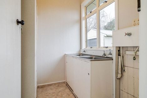 Photo of property in 26 Puriri Terrace, Roslyn, Palmerston North, 4414