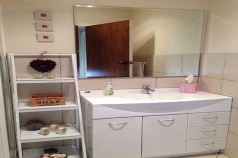 Photo of property in 12a Combes Road, Remuera, Auckland, 1050