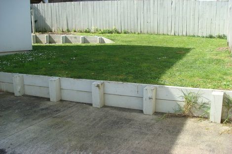 Photo of property in 5b Henry Street, Avondale, Auckland, 1026