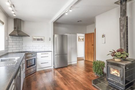 Photo of property in 3 Millar Road, Lake Okareka, Rotorua, 3076