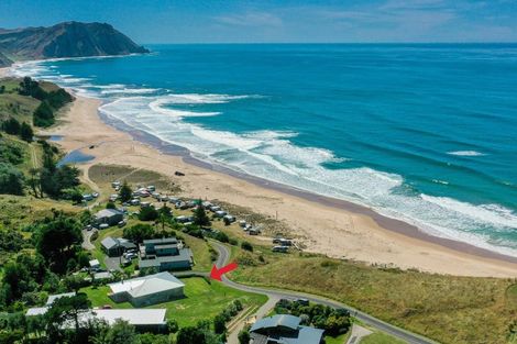 Photo of property in 599 Waihau Road, Tolaga Bay, 4073