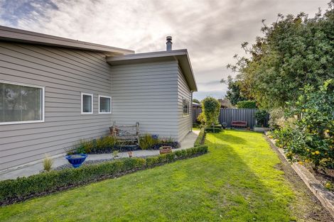 Photo of property in 4 Waitaha Place, Clive, 4102