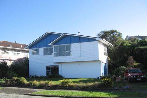 Photo of property in 20 Pennant Grove, Titahi Bay, Porirua, 5022