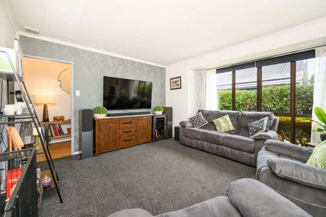 Photo of property in 83 Shamrock Street, Takaro, Palmerston North, 4412