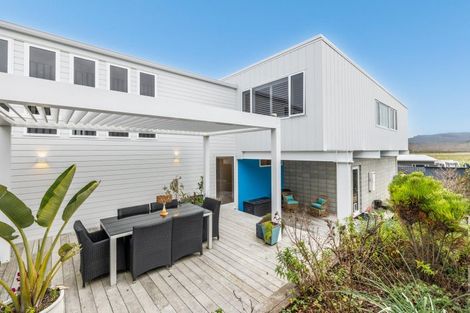 Photo of property in 135 North Shore Road, Eskdale, Napier, 4182