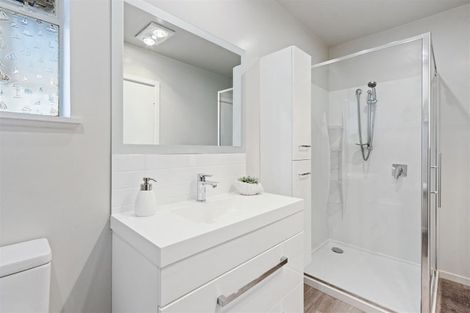 Photo of property in 39 Rossiter Avenue, Redwood, Christchurch, 8051