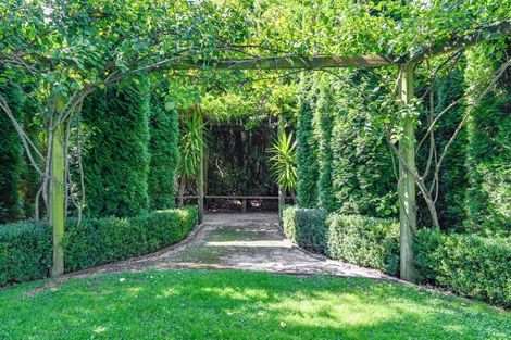 Photo of property in 96 Thompson Road, Twyford, Hastings, 4175