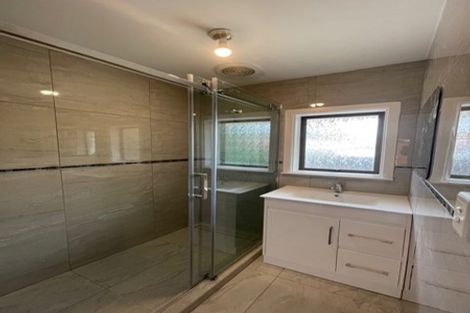 Photo of property in 1 Sunburst Street, Papakura, 2110