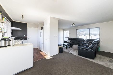 Photo of property in 31 Peter Hall Drive, Kelvin Grove, Palmerston North, 4414