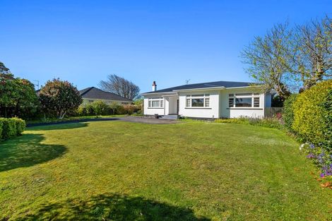 Photo of property in 355 High Street, Hawera, 4610