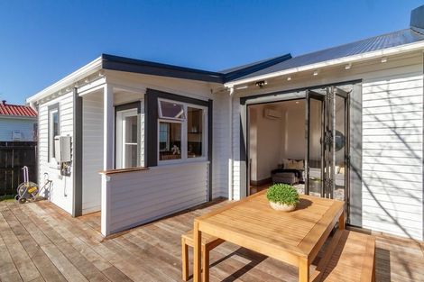 Photo of property in 19a Montague Street, Alicetown, Lower Hutt, 5010