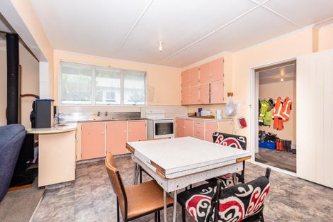 Photo of property in 119 De Lautour Road, Inner Kaiti, Gisborne, 4010