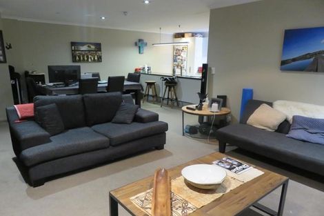 Photo of property in Bellagio Apartments, 8e/39 Taranaki Street, Te Aro, Wellington, 6011