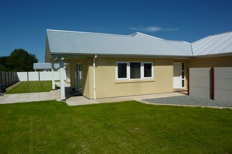 Photo of property in 251 Talbot Street, Geraldine, 7930