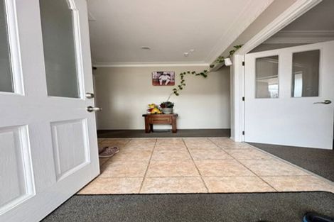 Photo of property in 1/24 Overton Road, Papatoetoe, Auckland, 2025
