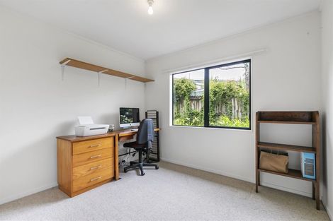 Photo of property in 2/19 Sycamore Drive, Sunnynook, Auckland, 0620
