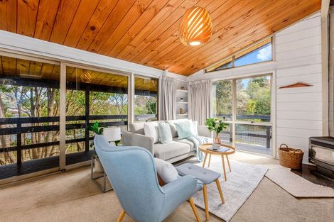 Photo of property in 56 Matai Road, Raumati South, Paraparaumu, 5032