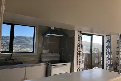 Photo of property in 3 Anzia Way, Johnsonville, Wellington, 6037