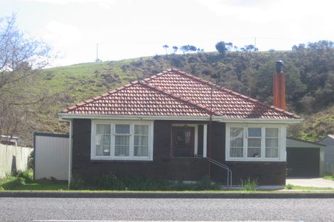 Photo of property in 63 Valley Road, Hikurangi, 0114