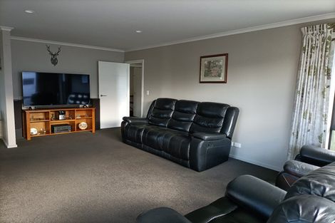 Photo of property in 16 Johnstone Street, Tinwald, Ashburton, 7700