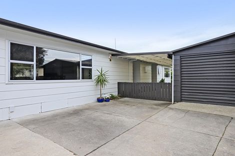 Photo of property in 15 Travis Street, Taradale, Napier, 4112