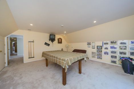 Photo of property in 22 Hanmer Place, Highbury, Palmerston North, 4412