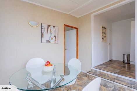 Photo of property in 5 Spinella Drive, Bayview, Auckland, 0629