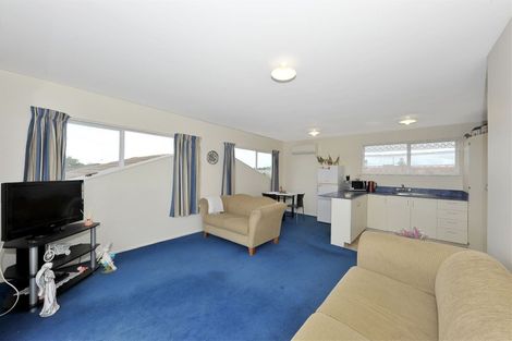Photo of property in 32b Akaroa Street, Kaiapoi, 7630