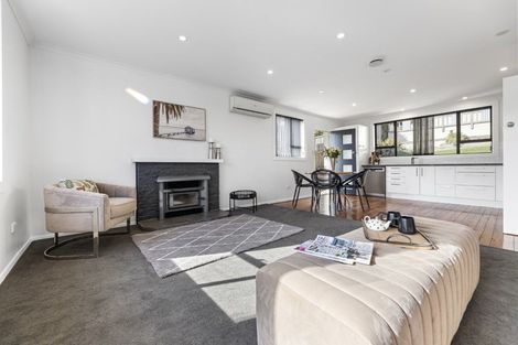 Photo of property in 64 Hocken Street, Kenmure, Dunedin, 9011