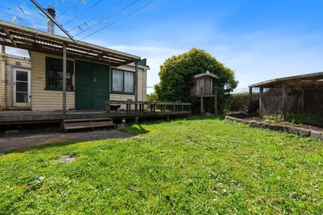 Photo of property in 51 Kawaha Point Road, Fairy Springs, Rotorua, 3015