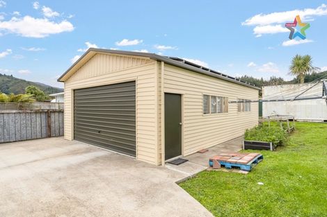 Photo of property in 76 Main Road, Wainuiomata, Lower Hutt, 5014
