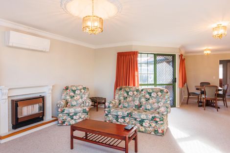 Photo of property in 107 Roy Street, Palmerston North, 4410