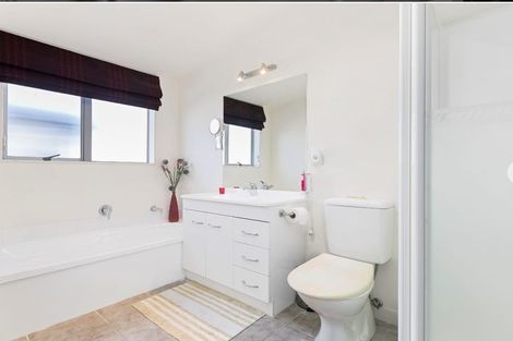 Photo of property in 40f Miro Street, Mount Maunganui, 3116