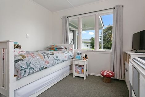 Photo of property in 38 Clare Street, Cambridge, 3434