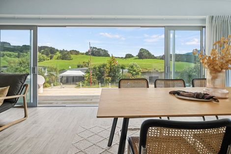 Photo of property in 28 Robertson Street, Raglan, 3225