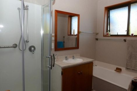 Photo of property in 2/8 James Condon Place, Redwood, Christchurch, 8051