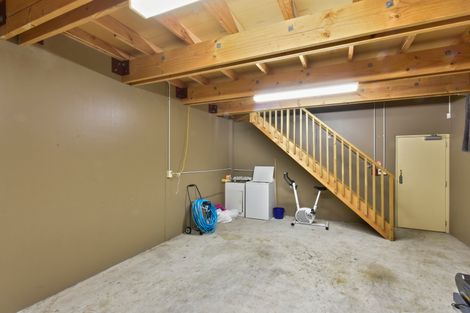 Photo of property in 6/11 Jack Conway Avenue, Manukau, Auckland, 2104