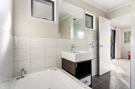 Photo of property in 29a Saint Andrews Drive, Pauanui, Hikuai, 3579