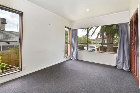 Photo of property in 27 Amorino Drive, Red Beach, 0932