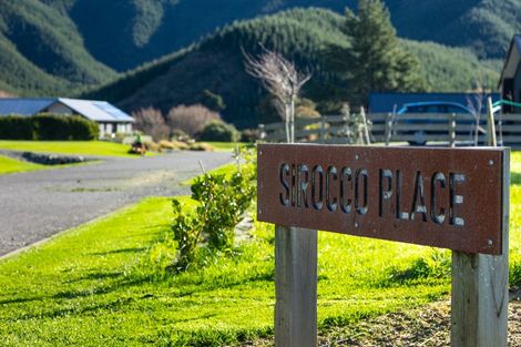 Photo of property in Koromiko Airpark, 6 Sirocco Place, Koromiko, Picton, 7273