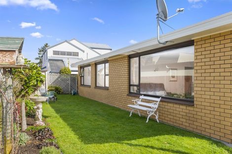 Photo of property in 3/478 Devonport Road, Tauranga South, Tauranga, 3112