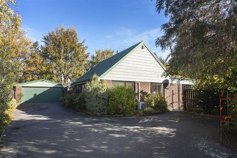 Photo of property in 25a Sayers Crescent, Ilam, Christchurch, 8041
