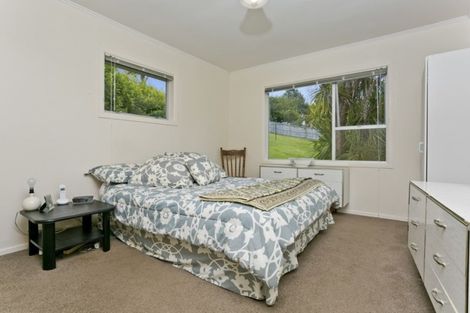 Photo of property in 1/76 Peach Road, Glenfield, Auckland, 0629