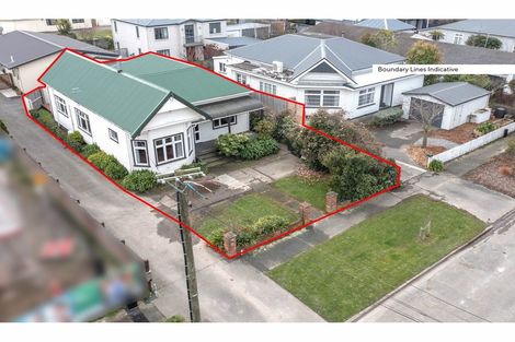 Photo of property in 37 Gresford Street, Edgeware, Christchurch, 8013