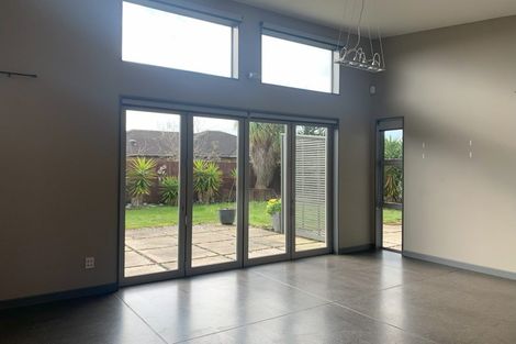 Photo of property in 3 Farringdon Avenue, Rototuna North, Hamilton, 3210