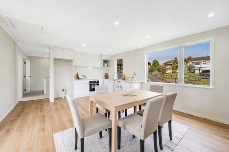 Photo of property in 14 Lysander Crescent, Beach Haven, Auckland, 0626