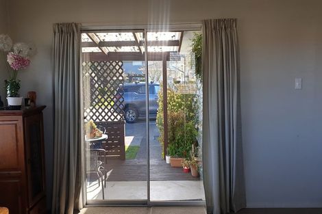 Photo of property in 1/394 Yaldhurst Road, Russley, Christchurch, 8042