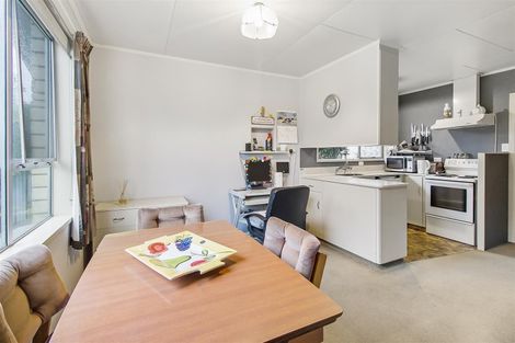 Photo of property in 10 Gorge Road, Waimate, 7924