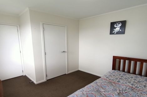 Photo of property in 71 Grove Road, Papakura, 2110